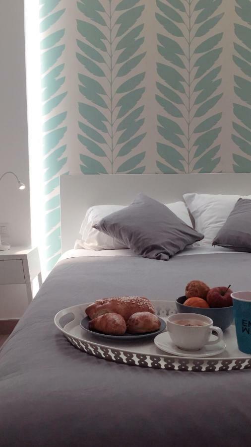 B&B Emme21 Наполи Екстериор снимка
